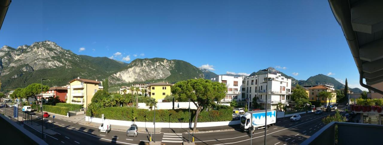 Ferrarini Apartamento Riva del Garda Exterior foto